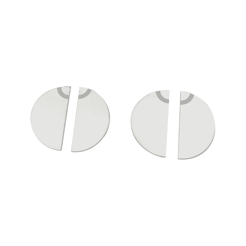 Sikiön ultraäänisydänmonitori havaitsee sikiön sykkeen äidin vatsan anturisirussa Pietsosähköinen anturin siru